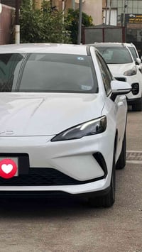سيل فايف اخت الزيرو  ماشيه 5 الاف الكلي بطاريه ومحرك  مكفوله كفاله عام...