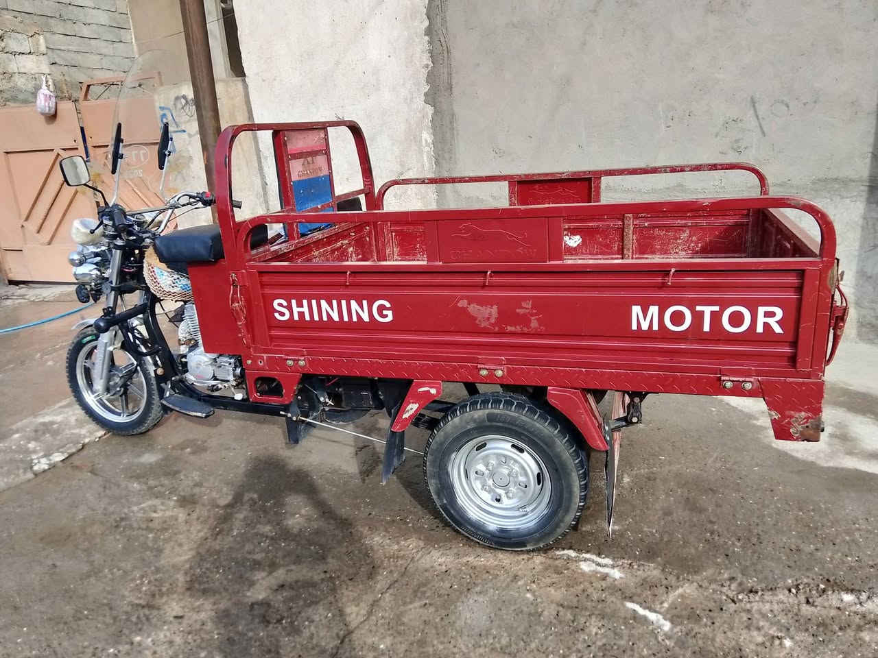 تفاصيل داخل الصور


**إذا كنت صاحب هذا الإعلان وتريد حذفه لأي سبب، رجاءا أرسل رسالة إلى الدعم الفني**