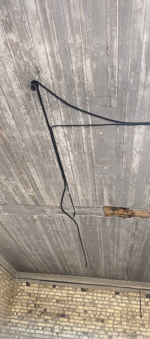 الحمدلله تم اكمال احد مواقع العمل في الديوانيه مستعدون تأسيس  البوري والسيمز والظاهري جميع الدور والمباني الاهليه والحكوميه 
بأنسب الاسعار مع ضمان صيانة مدة سنتين
عمل هندسي مع كادر فني
اخوكم الفني كرار  الكهربائي ***********
العنوان الديوانيه و نعمل بجميع المحافظات
Karar Al-Karawi i مهند محسن ألجبوري
