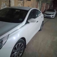 سوناتا للبيع 2011 خليجي  مكفوله  2400  موجود بيه بس بارد فقط  07803405...