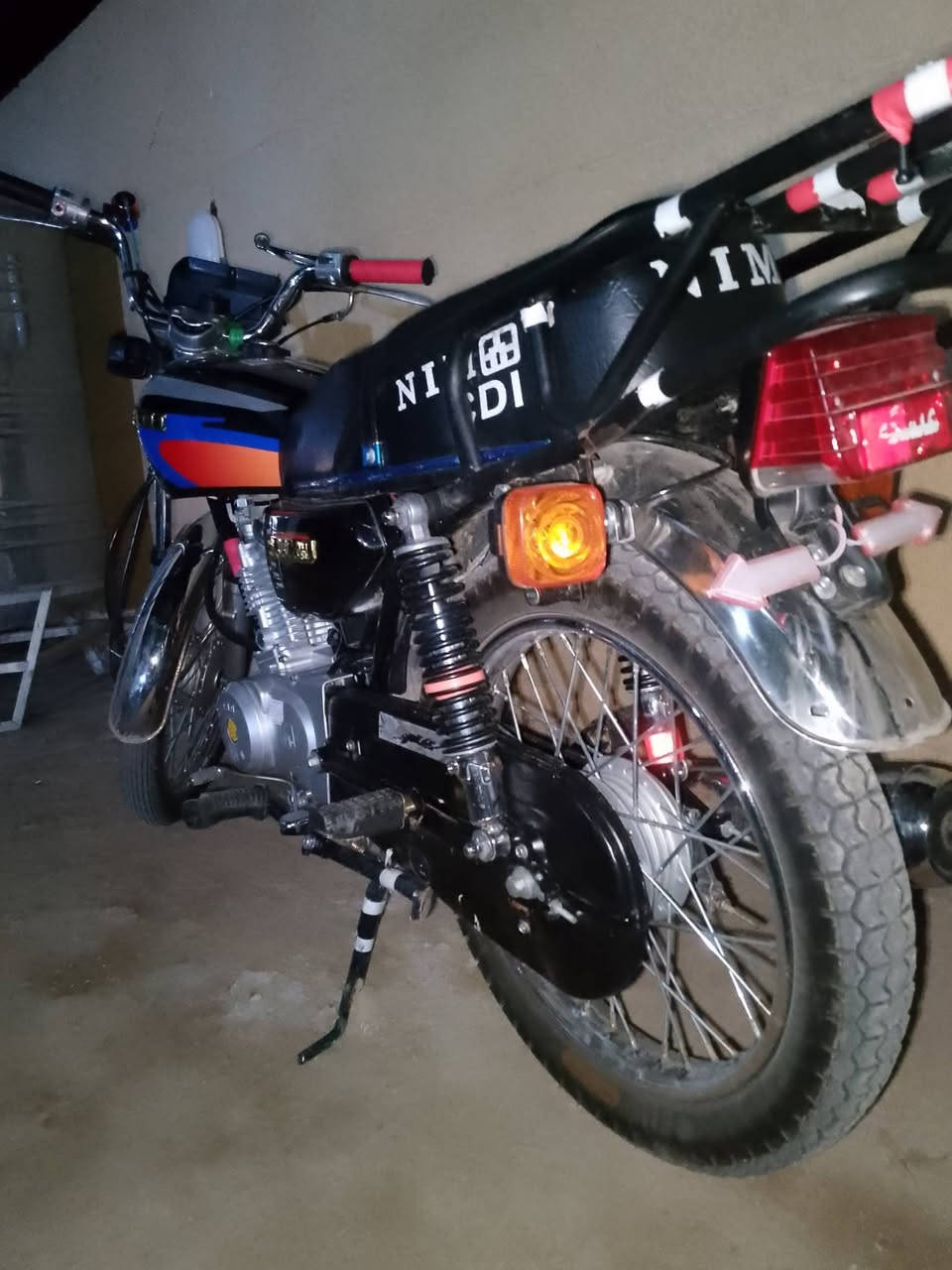 نامه شبه اصلي موديل 2027 نضافه 100% ما مفتوحه اوراق للبيع مكاني كربلاء الحسينيه


**إذا كنت صاحب هذا الإعلان وتريد حذفه لأي سبب، رجاءا أرسل رسالة إلى الدعم الفني**