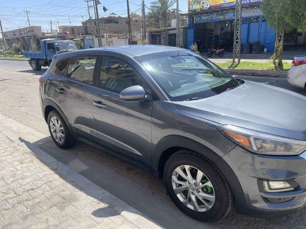 سلام عليكم
هونداي توسان امريكي 2021 
رقم كربلاء باسمي 
رقم انكليزي سنوية وهزة 2025  
حادث بنيد ومصبوغ
وبابين صبغ اثر شخوط
سونار موجود بالصور
ماشية 63 الف 
محرك 2000 gdi 
4 سلندر
رادار امامي كامرا خلفية
السعر 160 
مكاني كربلاء
***********
