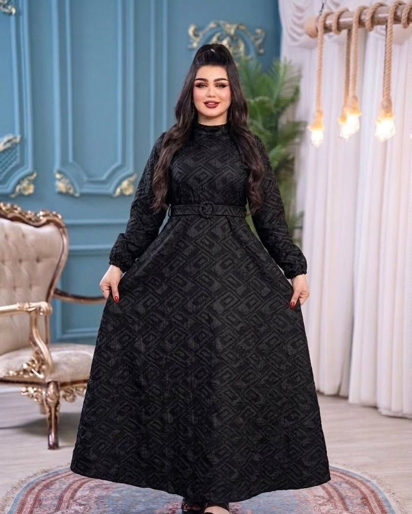 فستان نسائي ✨

 خامة ستارة من اجود انواع الاقمشة سواد فاحم 🧵

فري سايز  لحد ٩٠ كيلو

الدرزن 150 💰

سعر القطعة مفرد 18الف 💸

للحجز أو الاستفسار المراسلة عبر الصفحه أو واتس اب ***********

