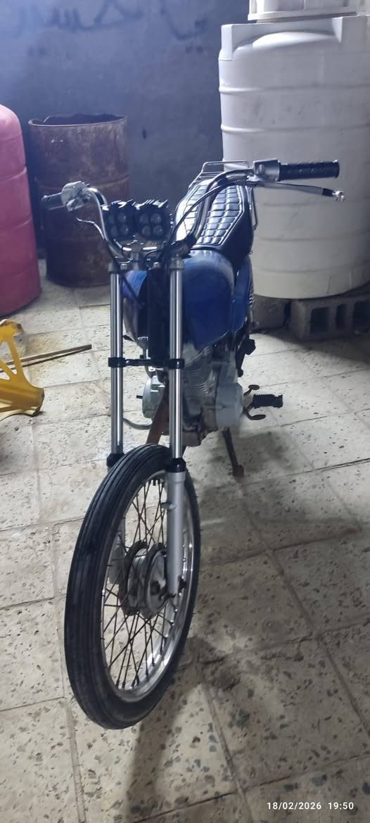 سلام عليكم  دراجه ادوات مكينه18نشطه مكاني مشراك القديم سعره275اوبيه مجاله حك الجيه ***********
