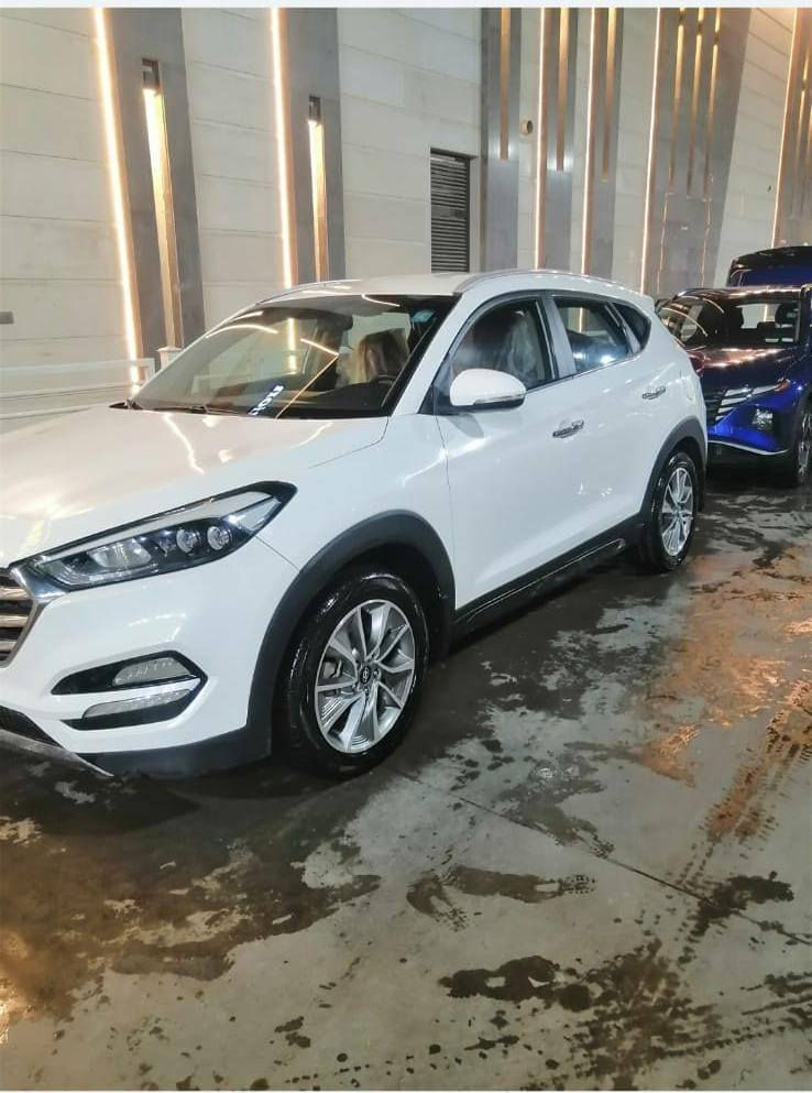 السلام عليكم توسان موديل ٢٠١٨ السيارة مصبوغة صبغ عام مكاني شارع فلسطين السعر ١٣٠$  وبيها مجال بسيط حك الجية


**إذا كنت صاحب هذا الإعلان وتريد حذفه لأي سبب، رجاءا أرسل رسالة إلى الدعم الفني**