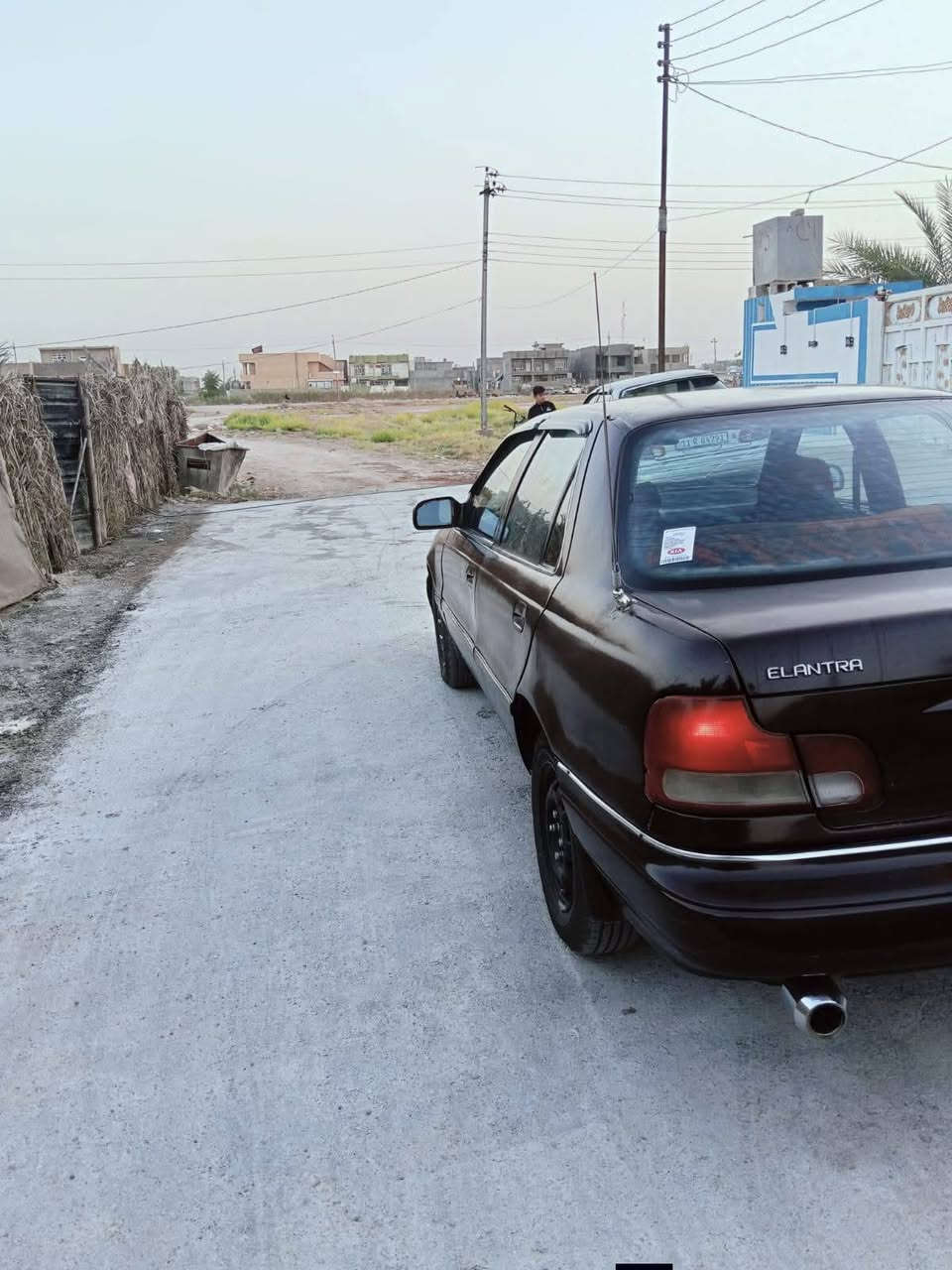 السلام عليكم للبيع النترا دمعه موديل 93 رقم بغداد مشروع وطني شرط كير محرك تحويل نظيفة السيارة كير عادي جام اوتو تخم تاير نظيف لون بيذنجاني سعر 28 وبيهه مجال قليل شراي اتصل ***********
