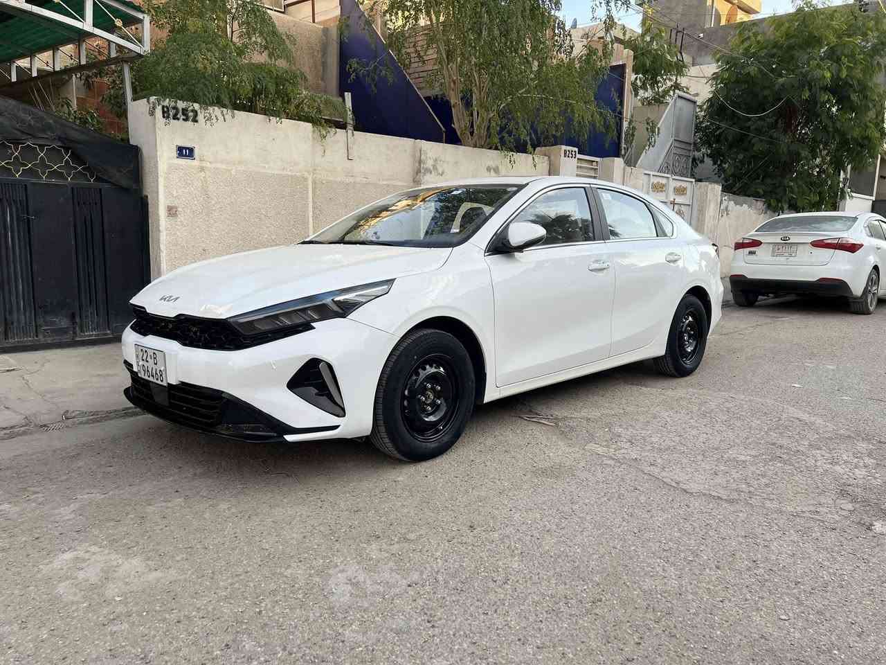 للبيع  K3  2022
ماشيه 44
دوشمه عام 
المكان  بغداد السيديه 
***********

السعر 140 مجال قليل
