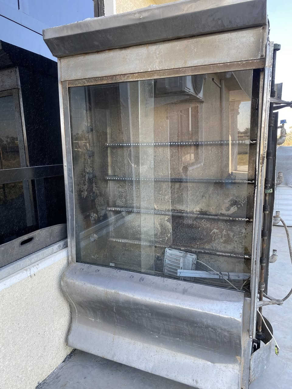 السلام عليكم شواية مال دجاج تأخذ ٨ شياش لبيع مكان بغداد توصيل ما عندي ***********
