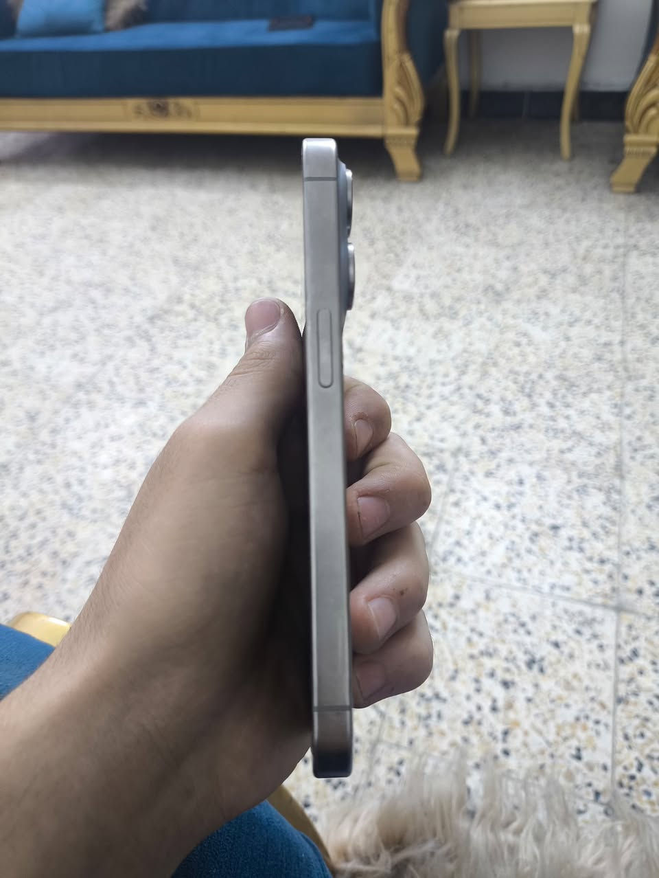 ايفون ١٥ برو فقط ذاكرة ١٢٨ دبل شريحه بطاريه ٨٥٪؜ جهاز نضيف بس بي شخوط بسيطه بالشاشه لا مفتوح ولا مصلح جهاز نضيف سعره مناسب ٧٥٠ مكاني بغداد تفحص وتوكل *********** مكاني بغداد كفائات السيديه
