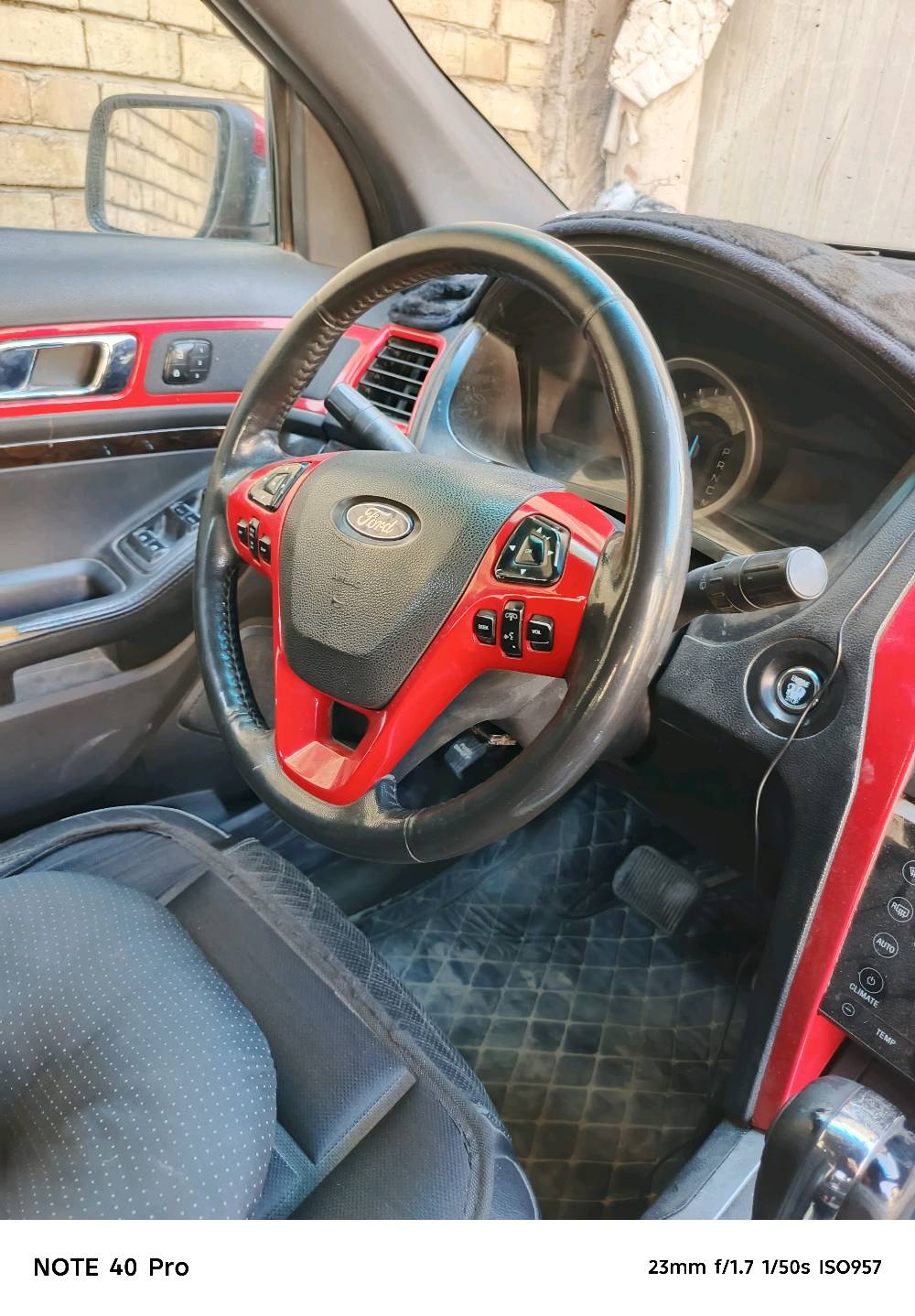 فورد اكسبلور ليمتيد 2011 مشروع وطني رقم جديد بأسمي بيهة جاملغ مبدل وبنيد مصبوغ وايضاََ قطعه خلفية صبغ جمالية بدون ضربة العنوان بغداد الرصافة 