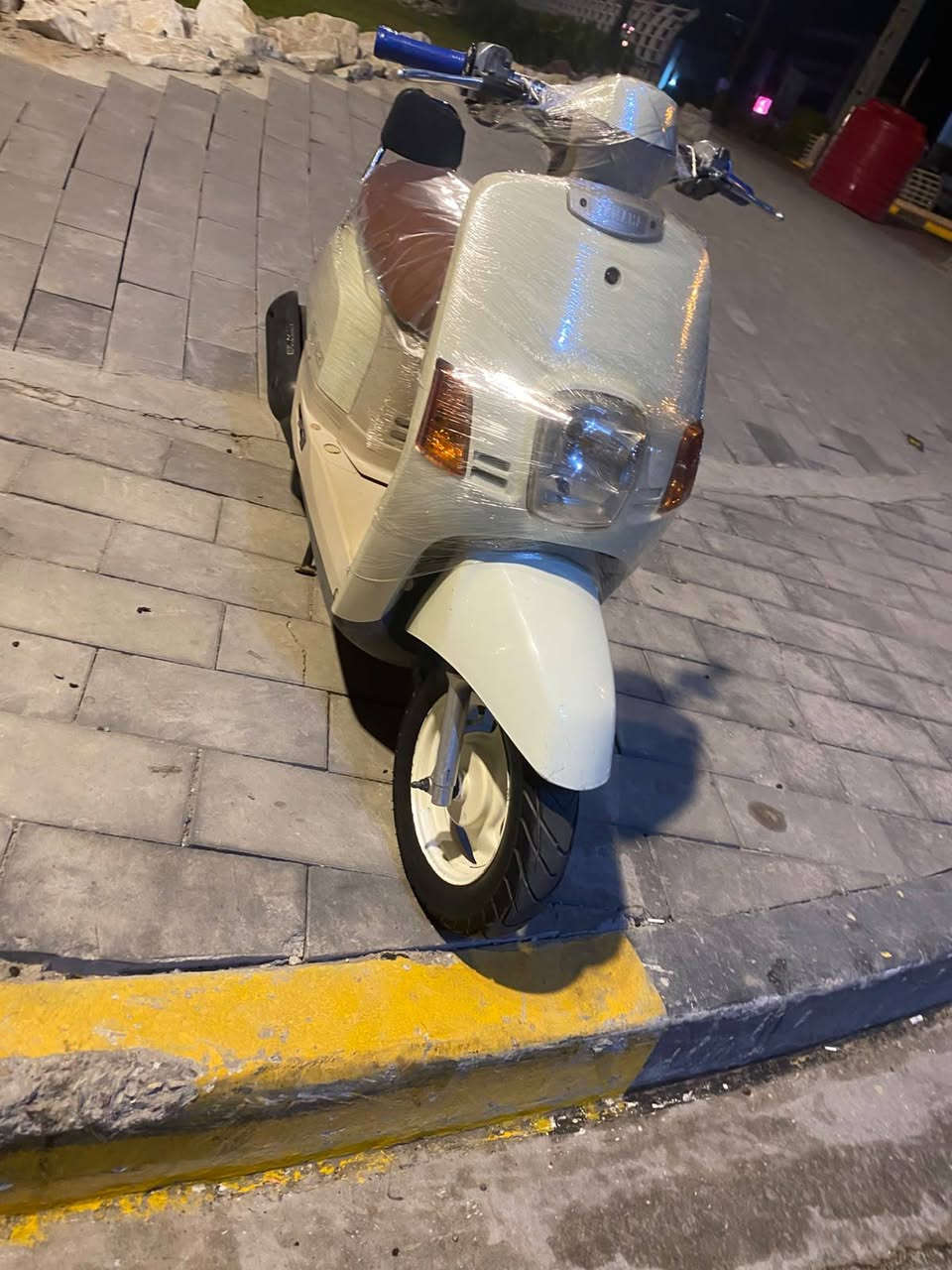 نامرحبا ماكس بوليسي كفاله كفاله ختم واحد كلهه بلاديه و كلهه شغاله اي نقص ما بيهه السعر مناسب بصره جمهوريه قرب السوق اتصل وتدلل ***********
