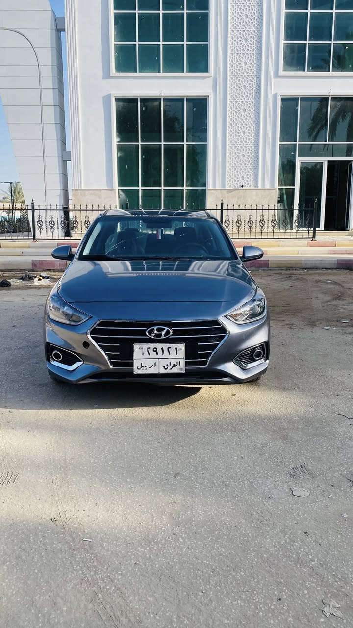 السلام عليكم اكسنت موديل 19
أمريكي حادثه بنيد بدون دواخل 
صور الحادث بالمنشور وبيه بارد
بالباب كير مكينه تبريد كله جديد
المكينه مامفتوحه ماشيه 61 حقيقي 
رقم إربيل سنويه ما ساقطه بسم شركه
السعر ب102 وبي مجال قليل 
مكان السياره بابل الرقم ***********
