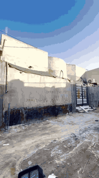 بيت مساحة 200للبيع في الصالحيه بناء180 بناء درجه اولى سنة تلبناء2023 ي...