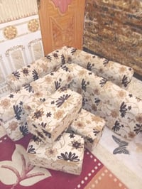 ديوان مستعمل نضيف ومرتب للبيع 07830447080