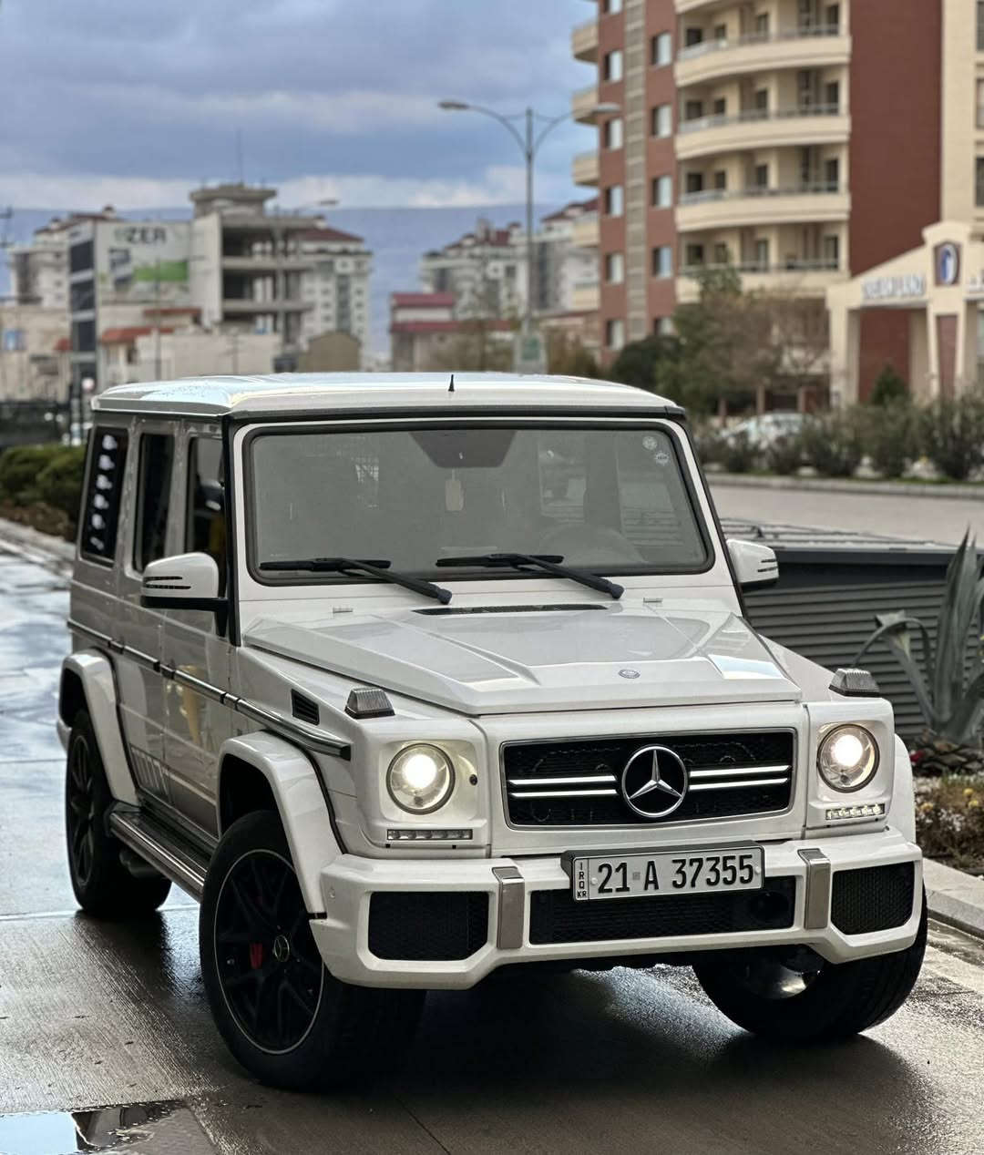 سلام عليكم ارخص جي كلاس بلعراق🔥🔥واتحدى اذا اكو بهيج سعر وهيج نظافه وكولشي عل بلادي تكدر تسال وتعرف اسعارها ماشيه 70 الف🥇
‏ G clas 2015 ايدشن وان داخل احمر يعني فول مواصفات خليجي اعلى فئه ضمان دولي سياره باقيه عل وضع الوكاله جديده جدا مكفوله كفاله عامه من صبغ والشخط وكير محرك بشرط 
 بصمه سلايد ٣ شاشات داخل شامو كشنان جلد كشنان كهرباء دبل رادرات حساسات شاشات ٣ بلادي سماعات بلادي دبل ماوس ختم المارسدس عل كشنات كشنات تدفئه تبريد وبعد بيها مواصفات ارقام سنويه جديده راسن احولك مكان السياره السليمانيه السعر 477 قفل🔐
***********📲
