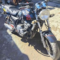 دراجة سيبي 400للبيع كامله الدراجة شلعة ومعدل نكرة سلف بيهة ملاحضات كلش...