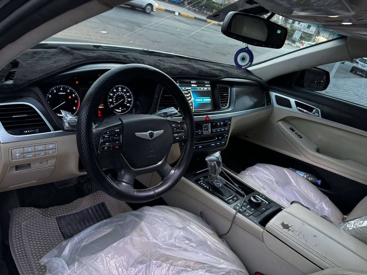 ‏g80 موديل 2015  للبيع او مراوس
خليجي كفالة فول مواصفات للأخير vip
‏‎‏‎ المحرك 6 . 3800
السياره مابيها كل نقص 
داخل جلد  فول اناقه 
‏‎:- بصمة
‏‎‏‎:-كشنات تدفئة
‏‎‏‎  وضعيات قيادة ( Eco - Comfort - Sport - Sport
 )
‏‎‏‎‏:- Auto Hold
‏‎‏‎:- سستم سماعات (Lexicon )
‏‎‏‎:- شاشة كبيرة كاربلاي وتحكمات كامله
‏‎‏‎:- رادارات امامي وخلفي وجانبي
‏‎‏‎:- نظام تحديد المسار
‏‎‏‎:-مري اشارة +تعتيم الضوء
‏‎‏‎:- لايت LED امامي خلفي
‏‎‏‎:-دخول ذكي مع انارة ترحيب
‏‎‏‎:-قيادة ذاتية
‏‎‏‎:-تحديد مسار+مثبت سرعه
‏‎:. تحذير فتح الباب اذا كان احد بجانب السياره
‏‎:. قطعتين تبريد
‏‎:. كشن السائق حضن على مود sport + sport plus
‏‎:.تو ويل
‏‎:. ترحيب علامه Genesis
‏‎: نقطه عمياء
‏‎:. شفتات ستيرن
السعر 220

مكان السياره العمارة
***********
