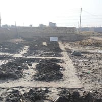 زراعي • ١٥٠م • خلف الروف