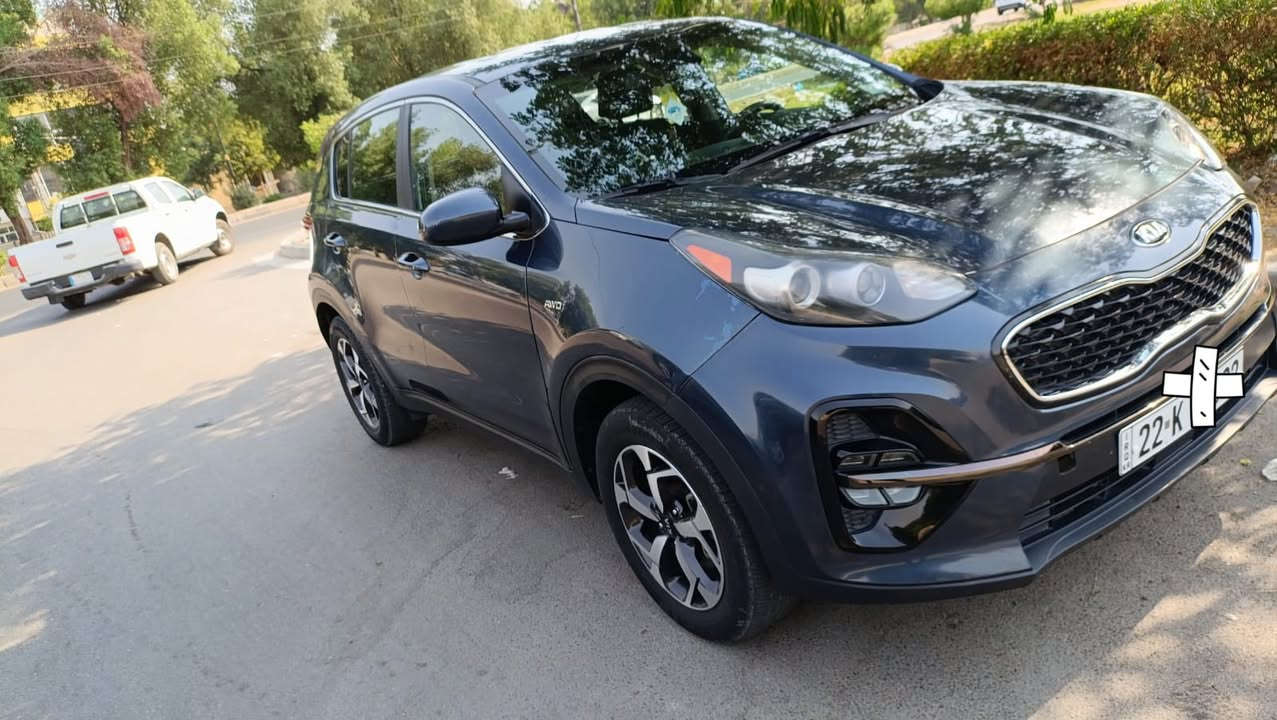 ً
السلام  عليكم سبورتج 2022
مواصفات عادية ماشية 43الف ميل سيارة فور ويل ثلاث انظمة قيادة تحديد مسار رادار مانع تصادم
سياره جديدة وممتعوبه 
مكانها بغداد الغزالية
***********
