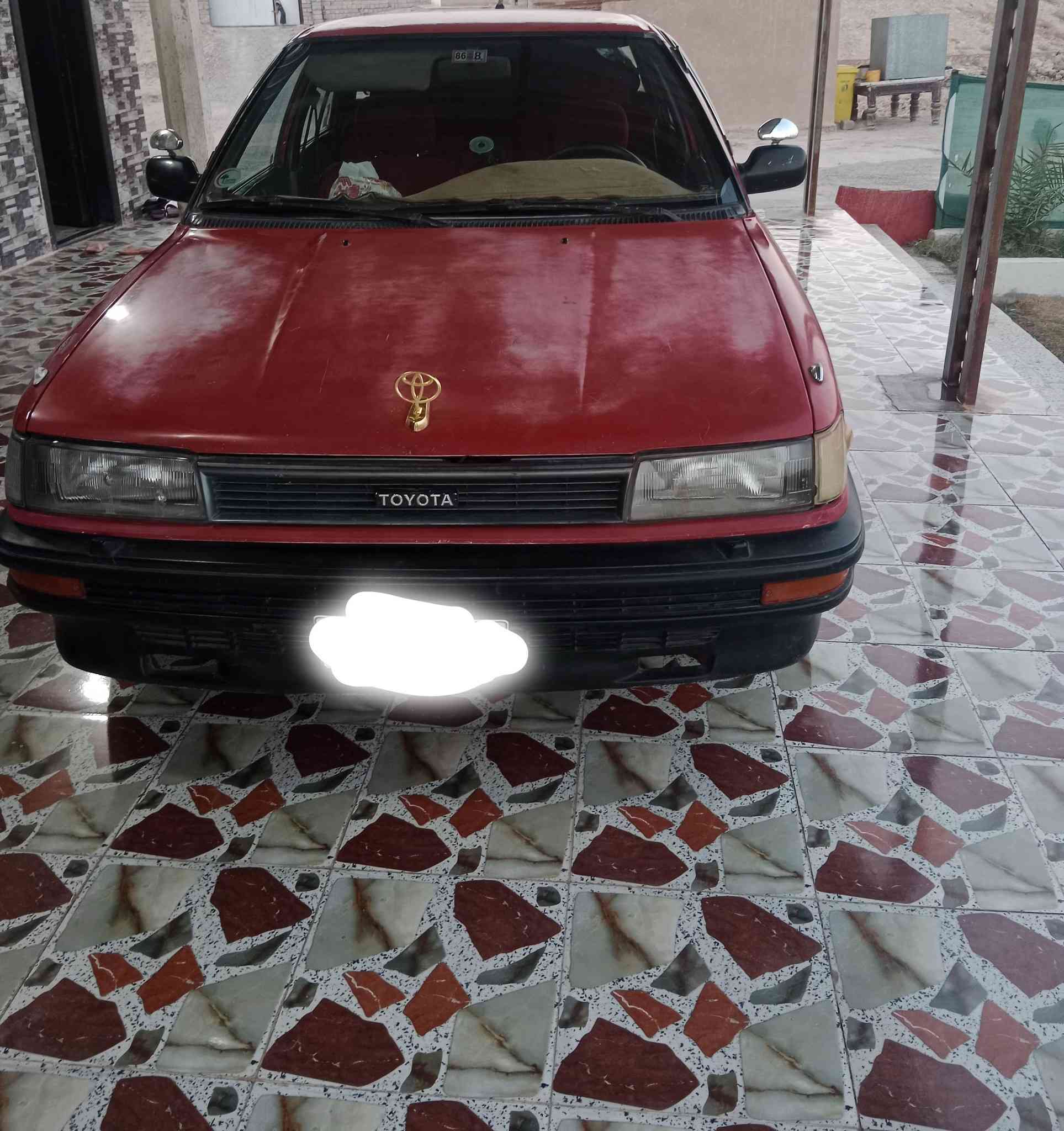 السلام عليكم   كورلا موديل 90للبيع بلادي ممحور رقم نينوئ الماني سنويه 2028 تبريد تدفئه  محرك كير عادي  بيها كم قطعه صبغ اني ابيع حزام محرك حجمه 16كابريته  تخم تاير صدر كله جديد سعر50ورقه وبيها مجال   مكان السياره صلاح الدين بيجي للاستفسار ***********
