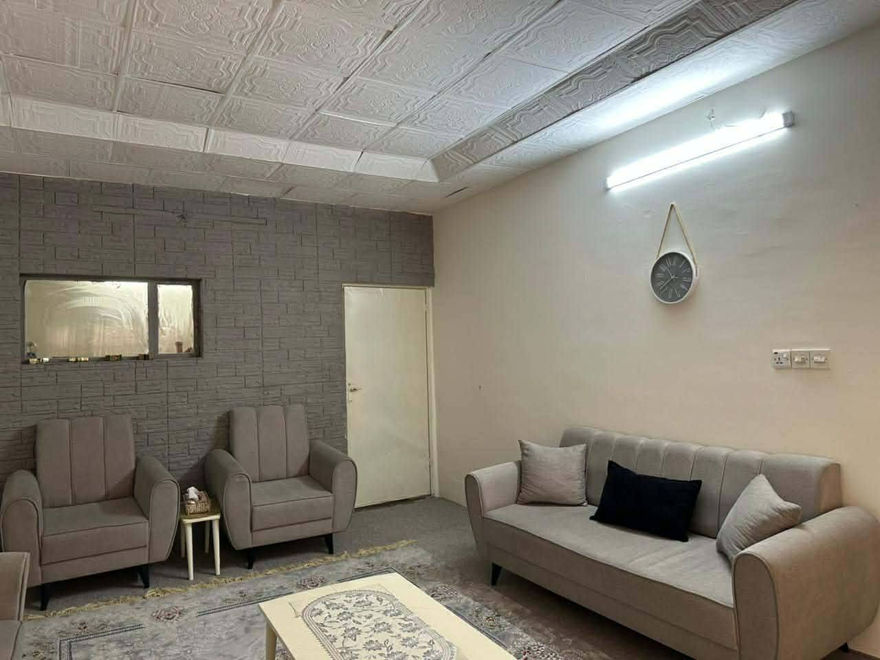 ماشاللە ئەم تاخم قەنەفە 10 نەفەریە نازدارە بۆفرۆشتن
زۆر نوێیە سعری 480 هەزارە شوێن سلێمانی😍


**إذا كنت صاحب هذا الإعلان وتريد حذفه لأي سبب، رجاءا أرسل رسالة إلى الدعم الفني**