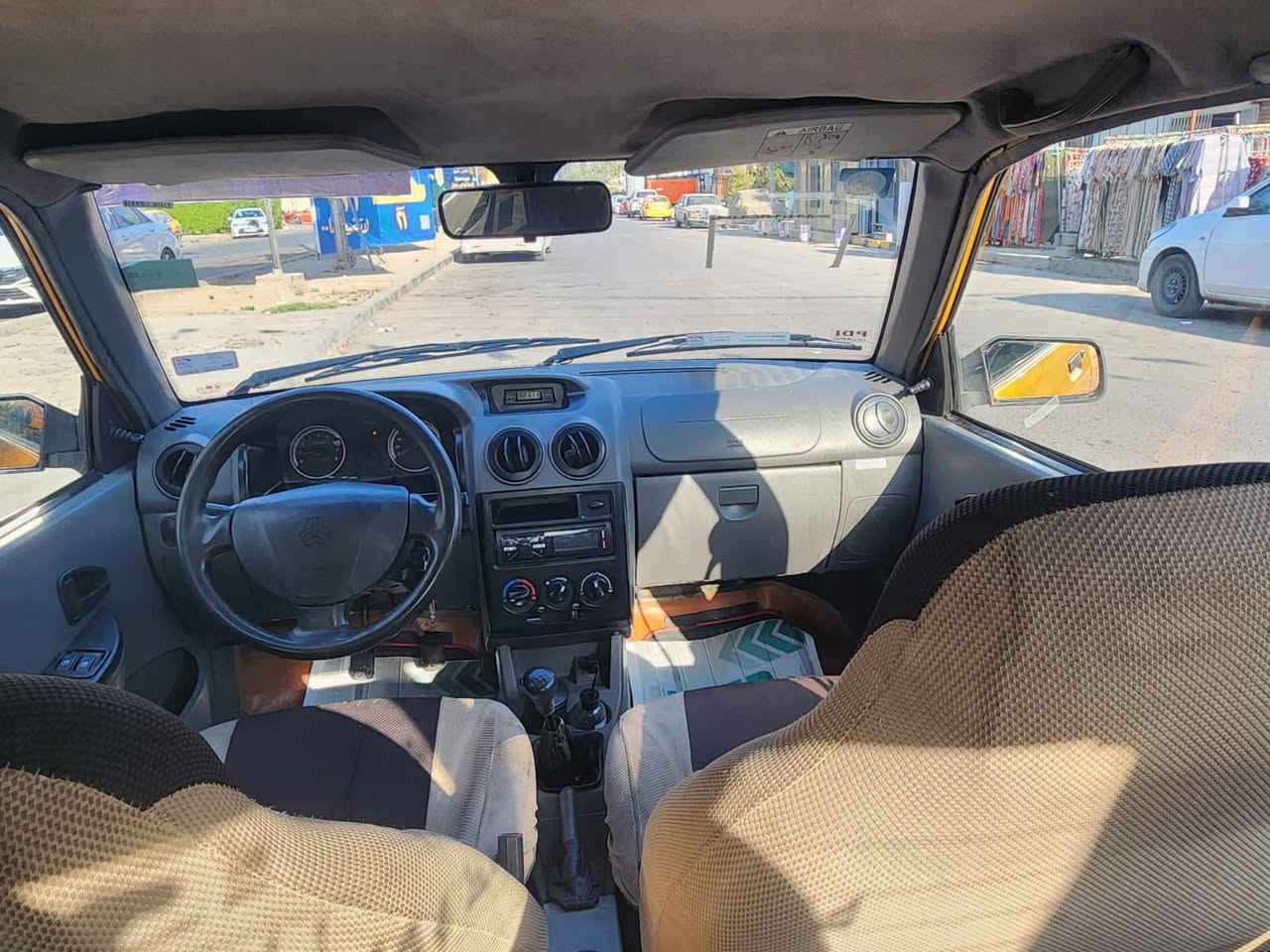 سلام عليكم سايبا موديل 2018 
بيع سريع سياره غرامه وهيئه مصفره
سياره باسمي ثاني يوم تحويل 
كير ومكينه وصدر وتبريد شغال 
شواصيها مكفوله
مكان سياره السيديه 
***********
