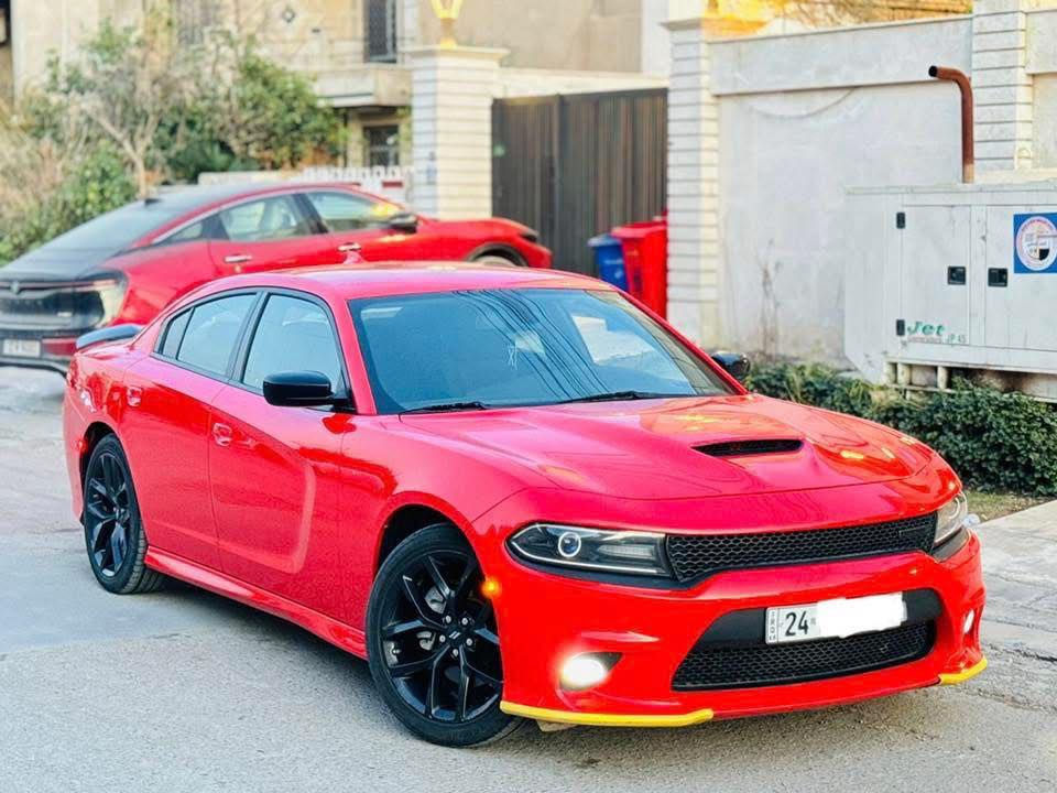 السلام عليكم للبيع جارجر موديل ٢٠٢٢ حادثهة مرفوق بل صور والسونر هم ***********
