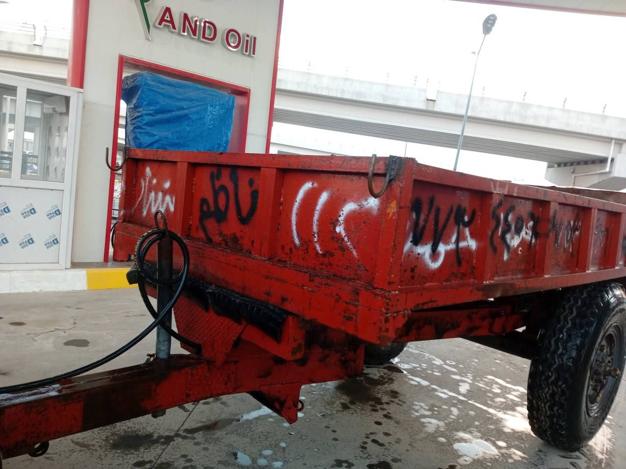 لبيع سعر 12 /حجم 275 رقم صاحب مكيل***********
