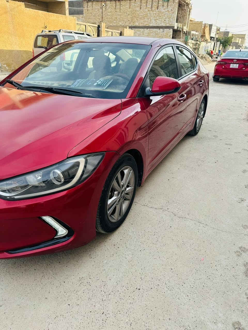 سلام عليكم النترا موديل 2018 وارد امريكي حادثها فقط بنيد وسونار موجود منشور معه صور رقم بغداد ماشيه 139 مكانها بغداد رايدها 112 بيها مجال بسيط سيارة نظيفة ***********
