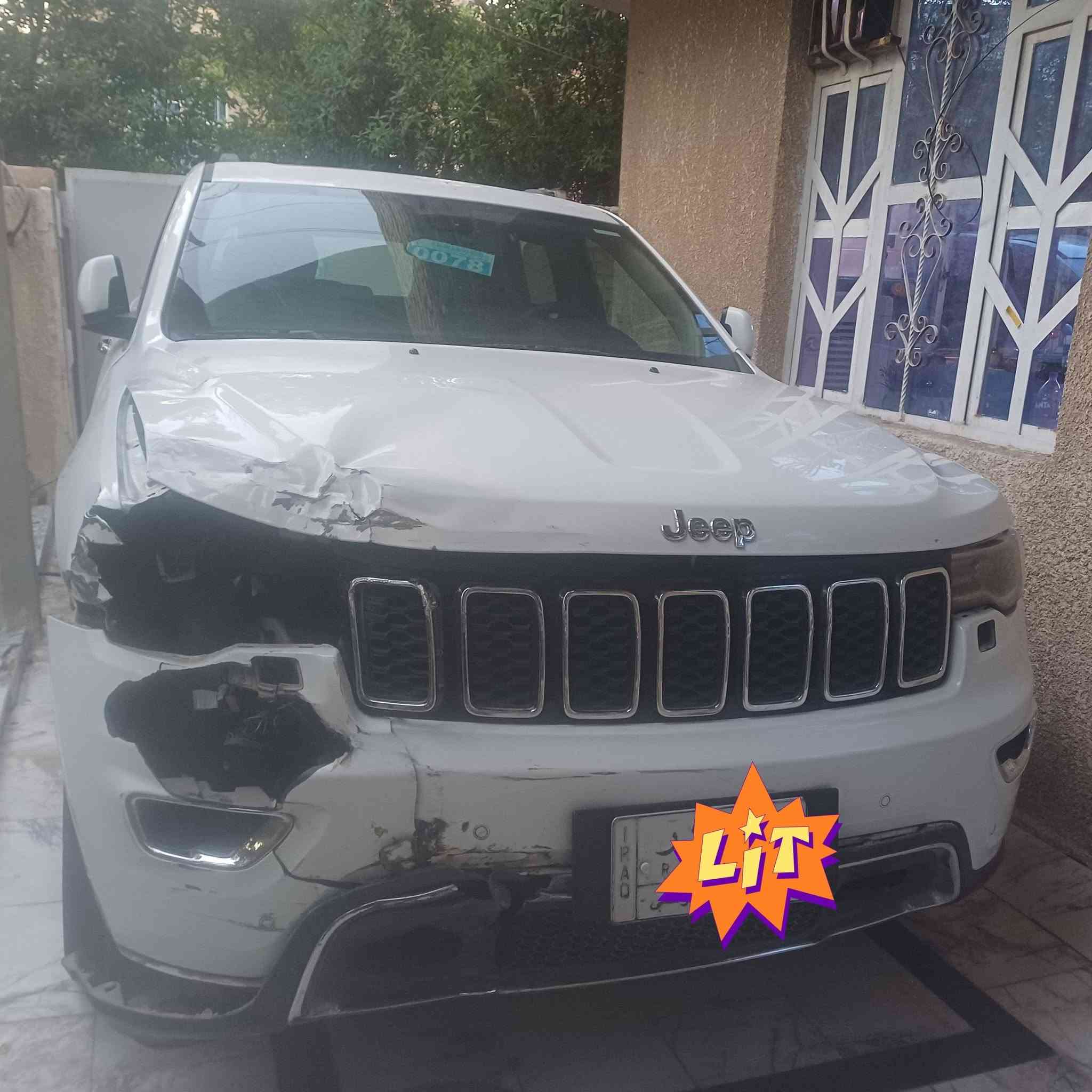 جيب ١٨ خليجي لمتدد واحد على واحد فول مواصفات حادثه بالصوره موضح المشي ٧٢ الف كيلو متر  رقم بغداد  ***********
