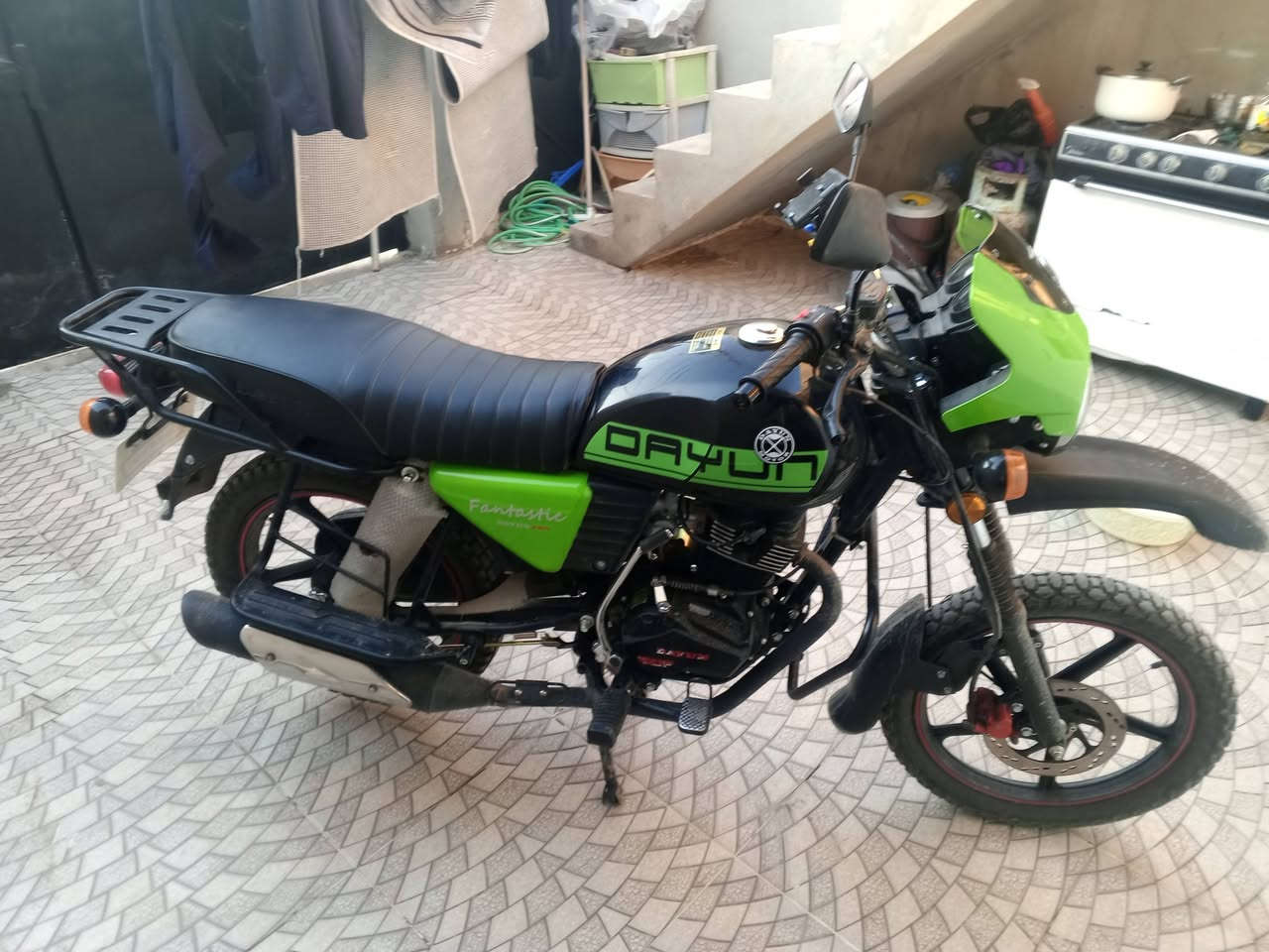 دراجه دايوان 2025 الاصلي دراجه بالكرتونه ماشيه 3000 كيلو متر ايش قد ما تقول نظيفه الدر دراجه جاهزه اي عيب ما بيها ايش قد ما تقول نظيفه مكاني كركوك *********** السعر مليون و 350 بمجال شراي خليه يتصل على الرقم الهاتف
