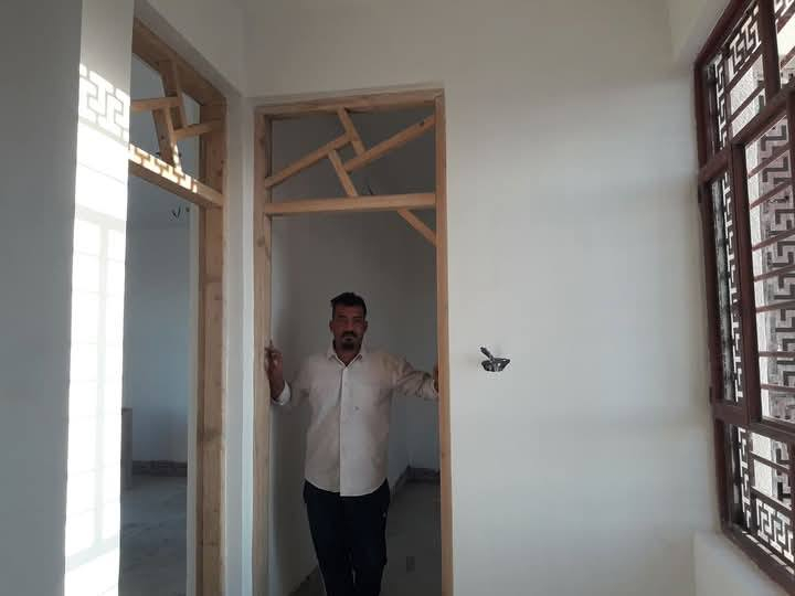 (بلنقد والتقسيط) كادر جص وبياض واجهيات كافت أعمال بناء وترميم بيوت *********** 📱📞***********
تواصل على خاص أو رقم أو وتساب بإدارة علي خلفة
