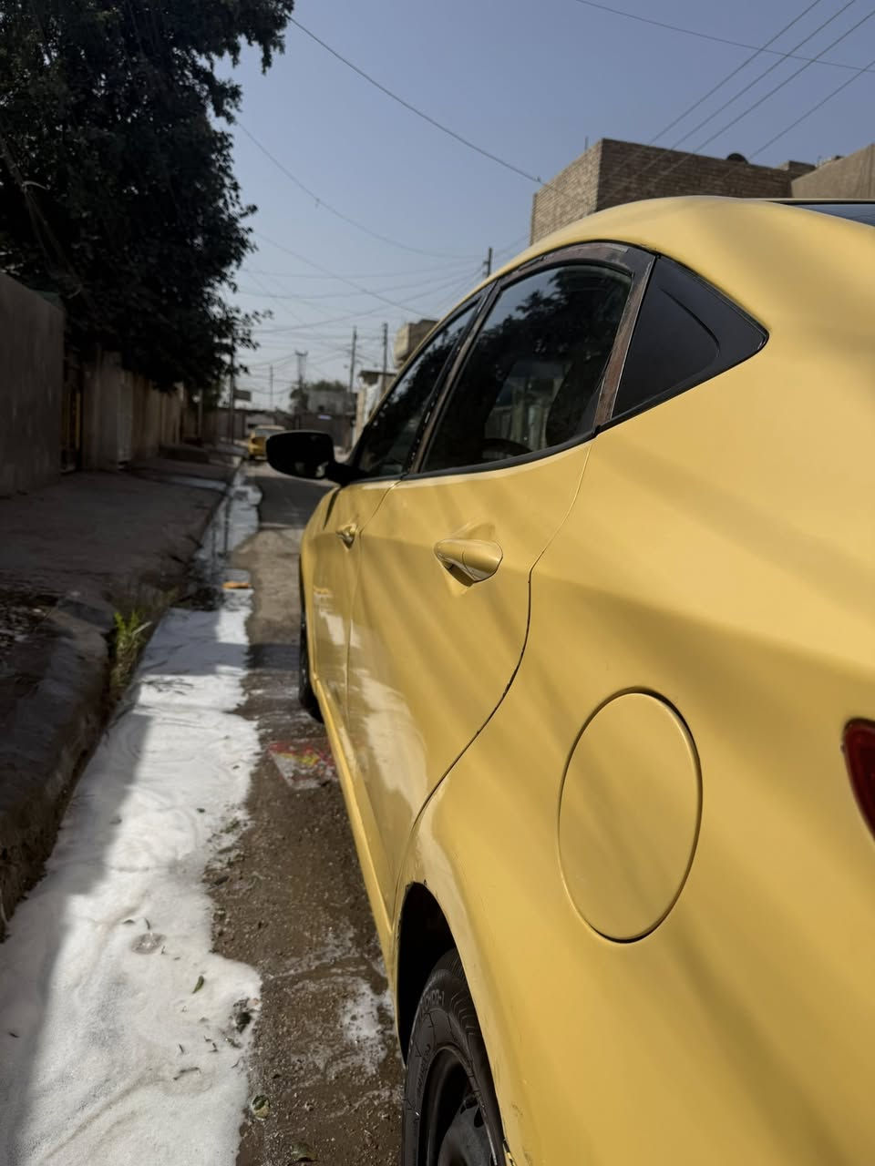 سلام عليكم اكسنت موديل ٢٠١٣ سياره امريكيه حادثه بابين سياره مصفره هئيه وغرمات رقمه كربلاء سعره ٧٥ وبيه مجال اتصال ***********
