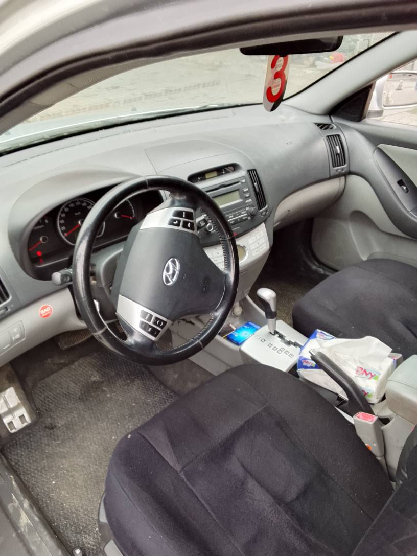 للبيع افانتي ادوات دبي موديل 2008 
سيارا جديد سعر 50 ورقه مجال بسيط 
مكان سيارا زاخو تلفون *********** واتساب زاخو, دهوك
