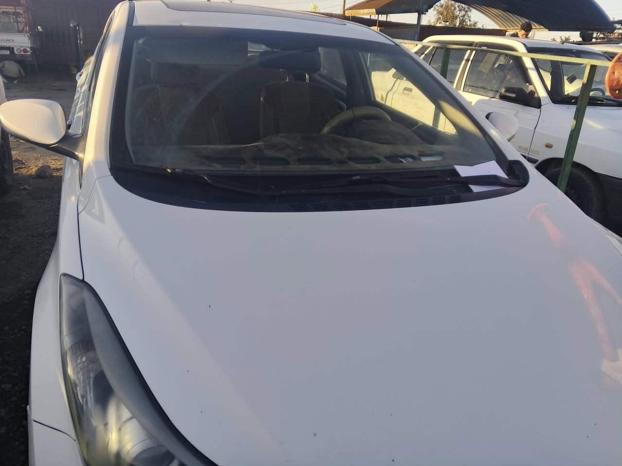 السياره بيه نص باب وهلال جاملغ الي ورا السايق مصبوغ والصفحه الثانية بيه طخه ترجع بارد السياره فول مواصفات عدا البصمه الگير والمحرك كفاله
السعر ١١٨ وبيه مجال للاستفسار الاتصال ‏‪***********‬‏
