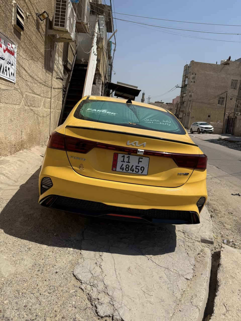 السلام عليكم كيه فورتي مديل 23جيتي لاين معروفه مواصفاتهه السياره مبدل بيهه جاملغ وربع البنيد بدون دواخل بدون ايرباك البقيه كلهه مكفوله ماشيه 72 السعر ١٦٥وبيهه مجال للتصال ***********
