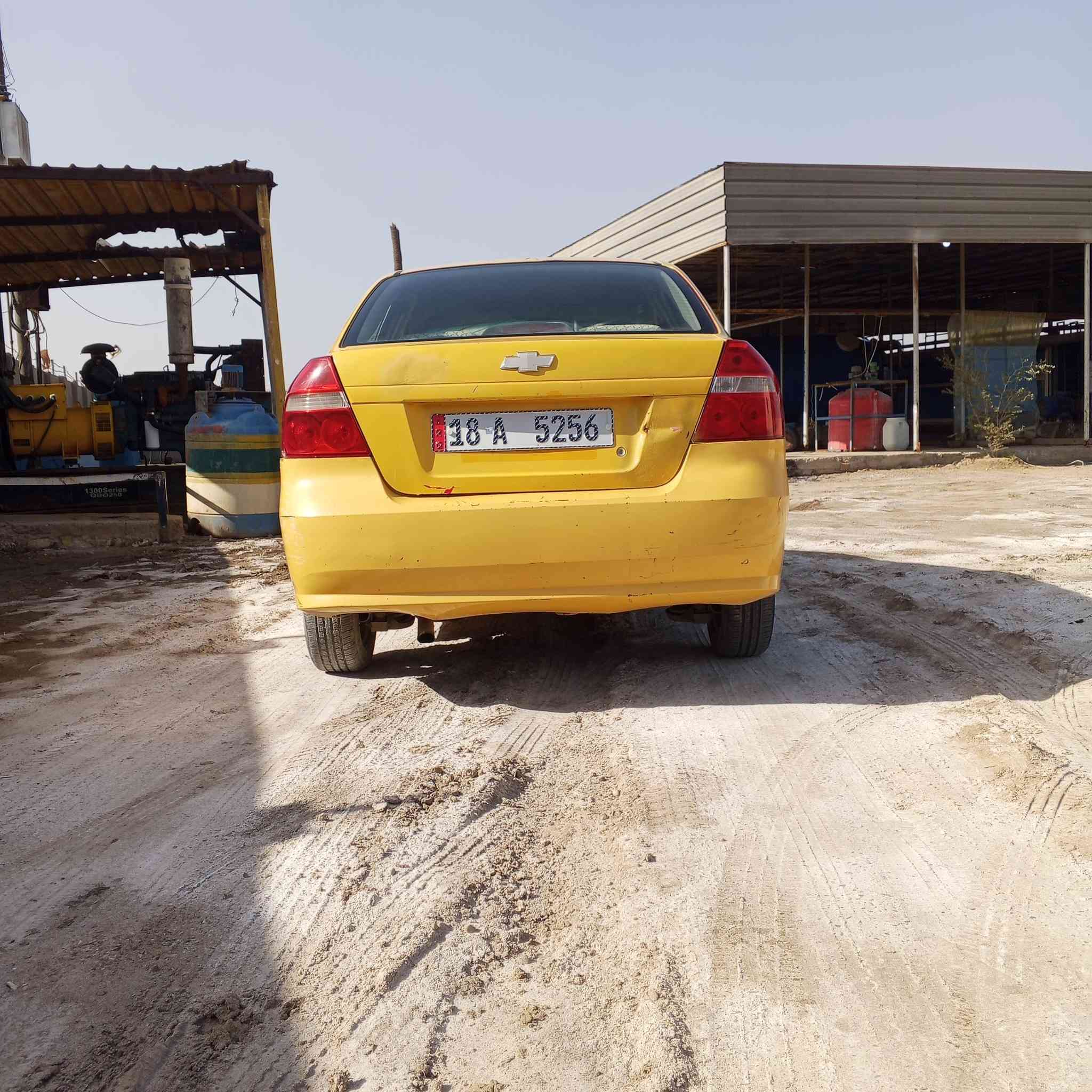 السلام عليكم افيو موديل 9 امسكر كير  عادي سياره جاهزه تبريد ثلج كهربائية كامله سدر جديد السياره امصفره امداور ثاني يوم السياره بسمي السعر 40 بيه مجال رقم الهاتف ***********
