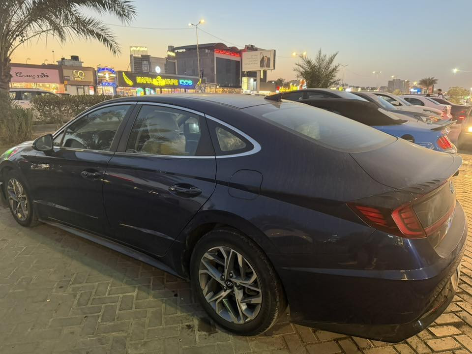 ٢٢ امريكي رقم بغداد حره باسمي محرك ٢٥٠٠ ماشيه ٥٠ الف كيلو رقم الشاصي وضربتها معدله بدون تبديل سعرها ١٨٥
الجاد التواصل ***********
