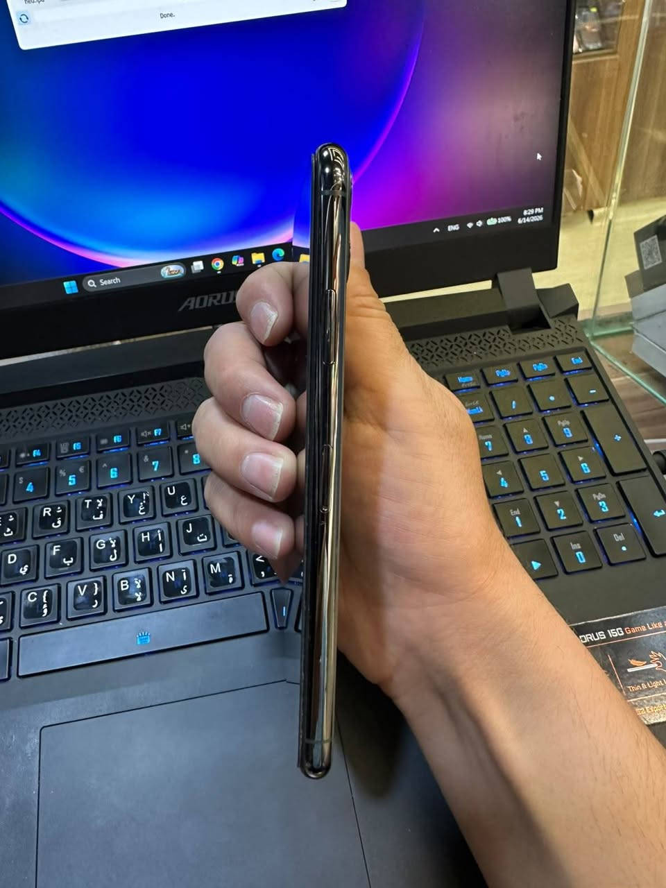 iPhone 11 pro max مثل الجديد كلها شركة ما بيها اي شيء ولا شخط جهاز لوك ذاكرة 256 و البطاريه 76 اي شخص شراء يجي خاص موجود التوصيل و سعرة 300$$$ دولار .


**إذا كنت صاحب هذا الإعلان وتريد حذفه لأي سبب، رجاءا أرسل رسالة إلى الدعم الفني**