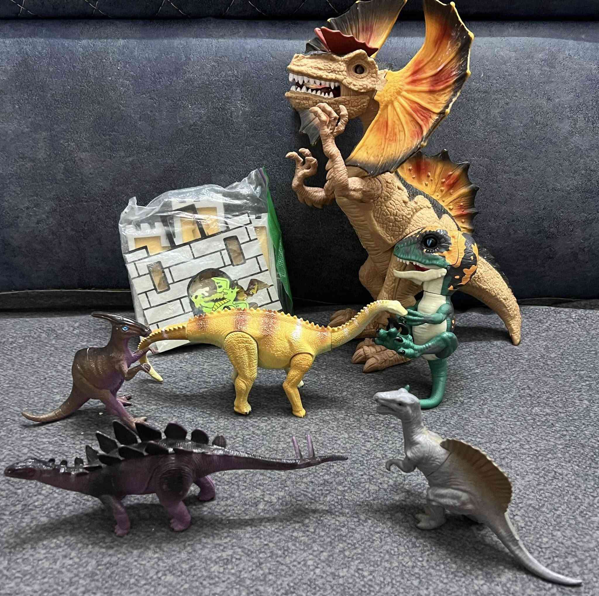 ديناصورات 
سعر المجموعة 15 الف 
توصيل بغداد 5 الاف


**إذا كنت صاحب هذا الإعلان وتريد حذفه لأي سبب، رجاءا أرسل رسالة إلى الدعم الفني**