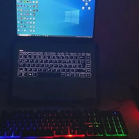 EliteBook 840 G5 • SSD 256GB • نظيف