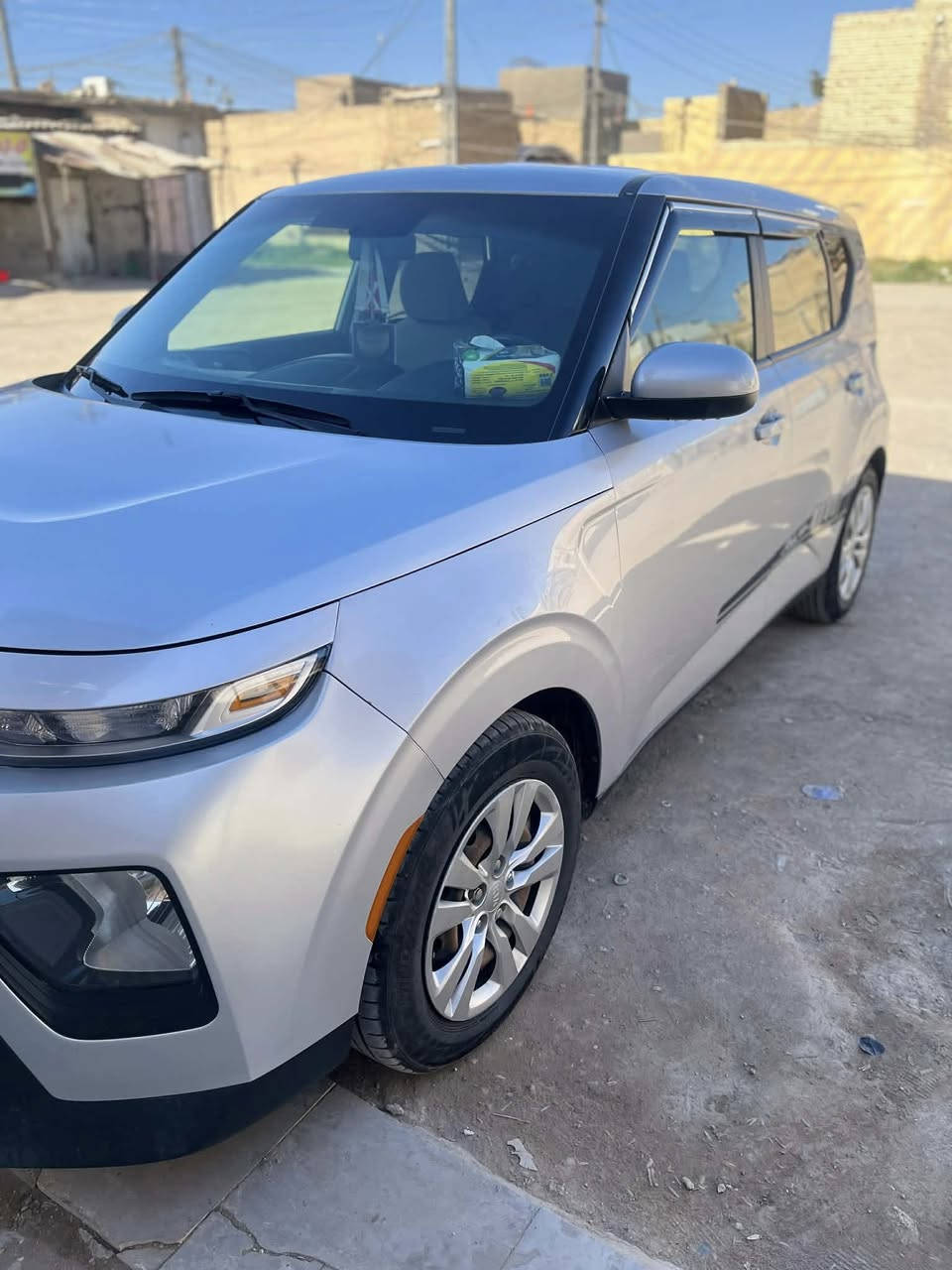 سلام عليكم 
***********
صول 2020 رقم بغداد بسمي هزه جديده و رقم جديد صور الحادث بلمنشور نفس الي بلحادث ممصلح بيها اي شي ع البلادي استعمال حلو نظيفه من الداخل ماشيه   69 ميل مكاني بابل المسيب السعر ب129 وبي مجال كلش قليل
