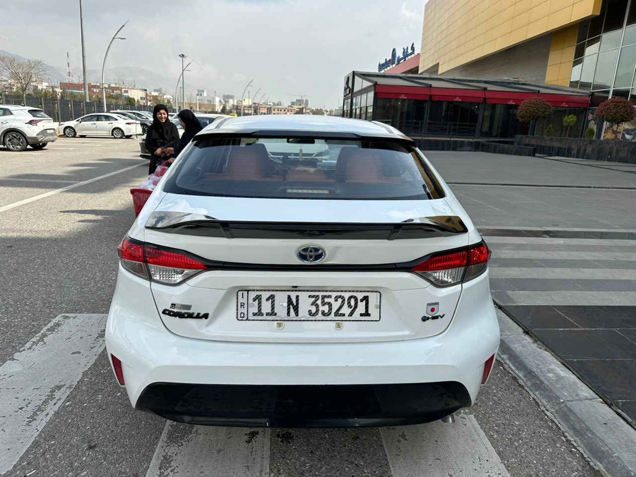 للبيع كورلا خليجي شكل امريكيLE
0772197693
السعر 112 بيها مجال
موديل 2023 
كلين بدون صبغ 
تحكم ستيرن 
كاميرا خلفي 
ويل كب بلادي 
تايرات جديد 
صدر جديد 
لايتات بلادي 
رقم سنويه جديد تحويل ثاني يوم 
بلاد هايبرد محور بنزين كير ومحرك 
تحوير درجة اولى 
مكان السياره ديالى خانقين


**إذا كنت صاحب هذا الإعلان وتريد حذفه لأي سبب، رجاءا أرسل رسالة إلى الدعم الفني**