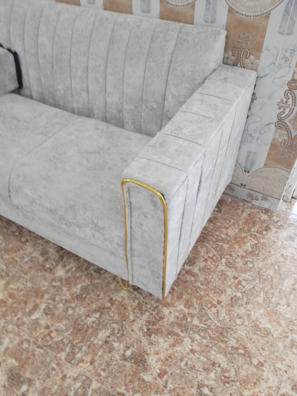 قبل الشغل بعد الشغل دوشمه ابو ايمن تجديد قنفات تغير الديكور وفصال جديد العنوان مفرق السرت للاستفسالاتصال ***********
