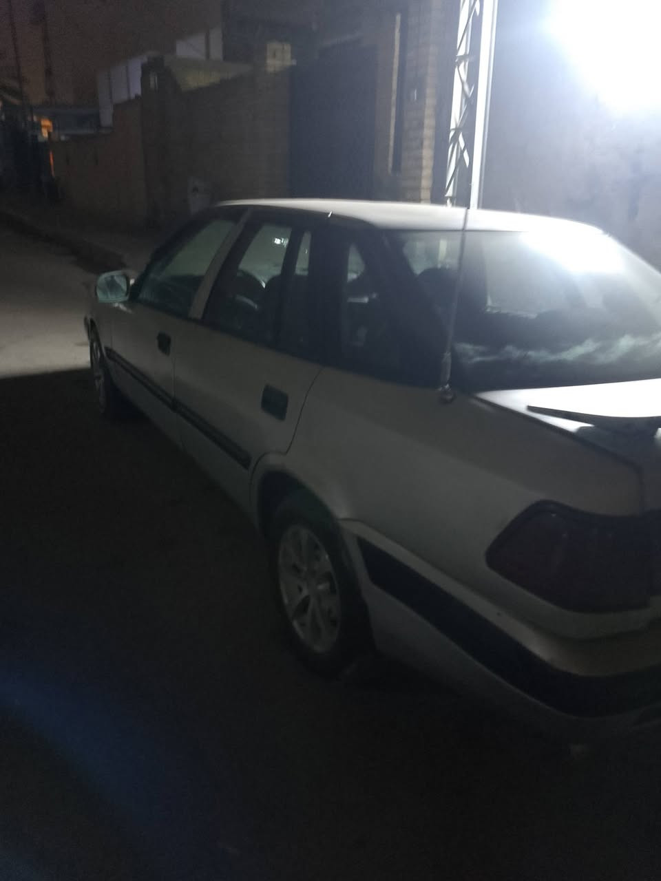 دايو اسبرو موديل 94سياره كير، مكينه خير من الله بلاديه لا صبغ ولا ضربه كهربائيات كلها شغاله سعر 22وبيها مجال ***********
