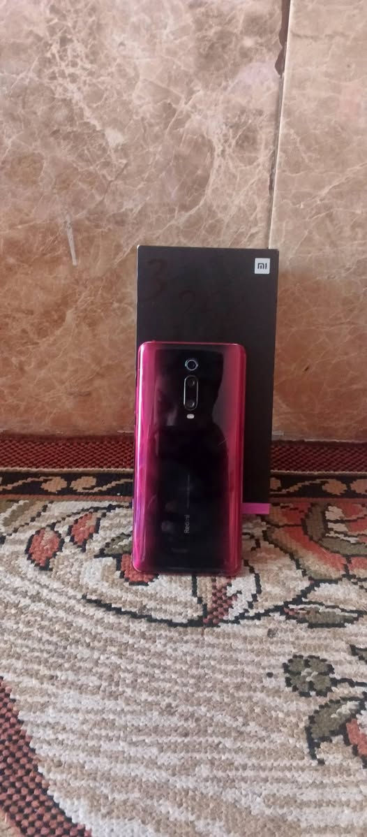 سلام عليكم موبايل شاومي مي 9 تي برو ذاكره 256 رام 8 تواصل خاص او واتساب***********
