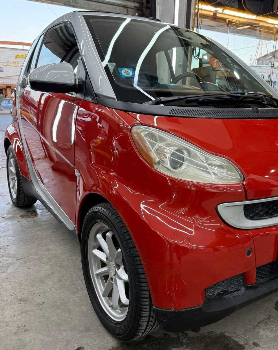 السلام عليكم 
للبيع فقط 
مرسيدس سمارت 
موديل 2008  
رقم بغداد انكليزي الجديد
لون احمر 
الداخل احمر
القماره كشف اسود
سياره جديده اي نقص مابيها مكاني بغداد 
السعر ٤٥ ورقه 
للاستفسار يرجا الاتصال بلارقام 
***********
***********
