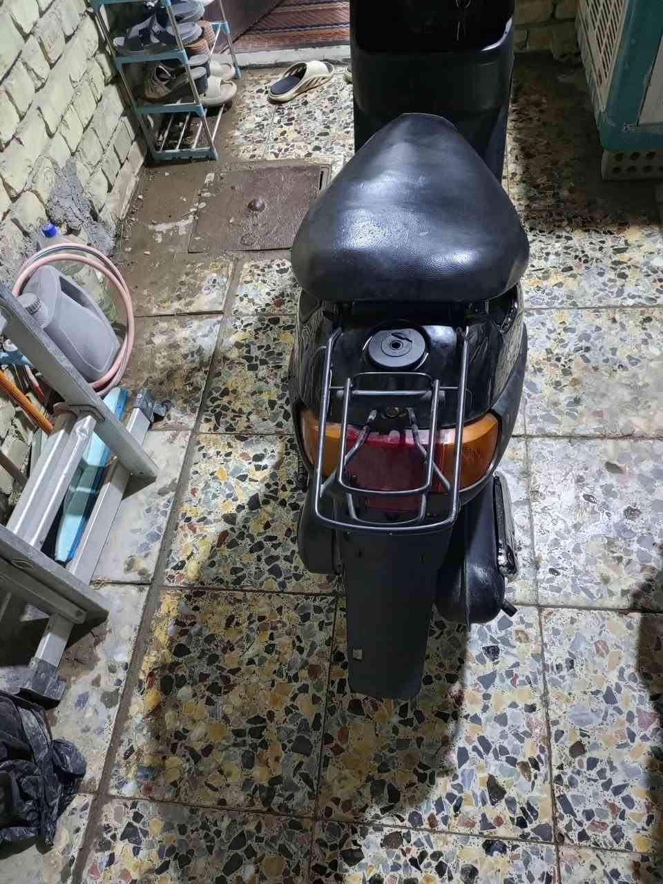 بطة شغالة سلف وهندر بلادية سرعة 60 مكاني بغداد حي الجهاد *********** السعر 250 وبيها مجال بسيط
