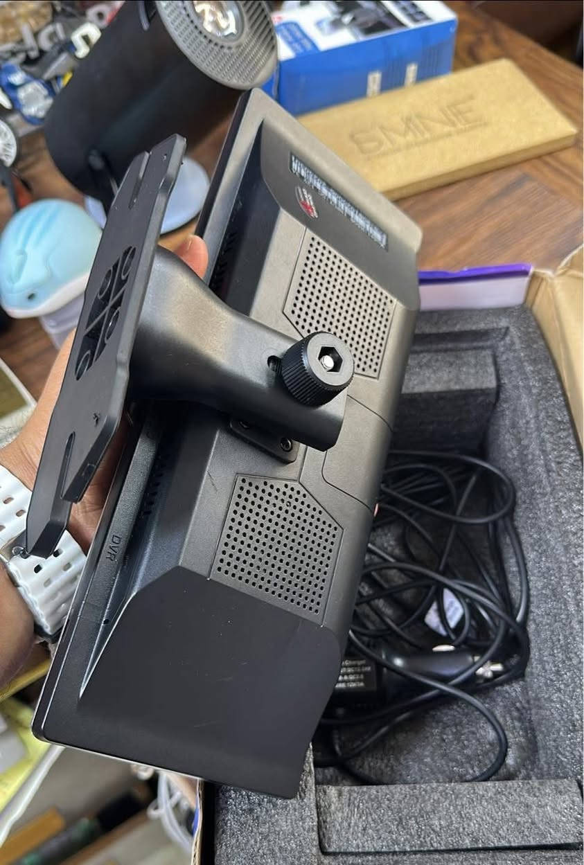 اندرويد وكار بلي السعر ٥٠


**إذا كنت صاحب هذا الإعلان وتريد حذفه لأي سبب، رجاءا أرسل رسالة إلى الدعم الفني**