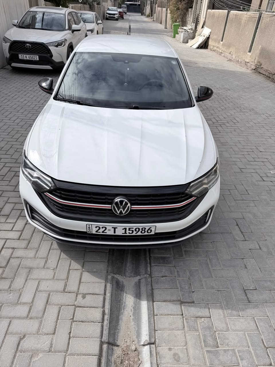 للبيع فولكس فاجن جيتا 2023 S sport 
السيارة كلين تايتل فقط تبديل دعامية خلفية بشرط بدون صبغ بدون شخط بدون رصعة بدون اي شي 
للبيع – فولكس فاگن جيتا 2023
• محرك 1500 تيربو – اقتصادي ومتين
• عداد 57 ألف كيلو فقط
• امرجينسي بريك خلفي و امامي
• رادارات ٣٦٠ درجە
• شاشة كبيرة Android Auto + Apple CarPlay وايرلس
• شاشە الكترونيه 
• هند بريك إلكتروني
• الكاميرا الخلفيه 
• عدادات ديجيتال 
• اوتو ستارت ستوب
• كشنات مانع الانزلاق 
• مود سبورت و ايكو و عادي
• صيانة كاملة جديدة
 الضرر: الصور مرفقة
 الراديتر و لافتات  و بوابە و حجر کلها بلادي و  بشرط
 السيارة جاهزة ما تحتاج صرف لو دينار
السعر : 185$ 
الرقم للتواصل ***********
المكان : بغداد / الجادرية
